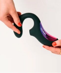 aac8efeabe04513e07e2c667d12cbfa7 Vibrador sugador de clitóris Enigma Lelo