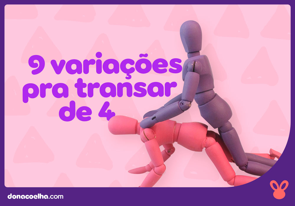 bonecos de madeira em posição sexual de quatro